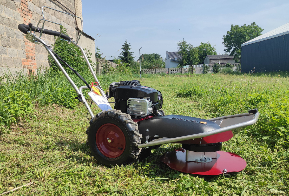 Kosiarka Rotacyjna Dakr Tekton Briggs & Stratton 675 EXI